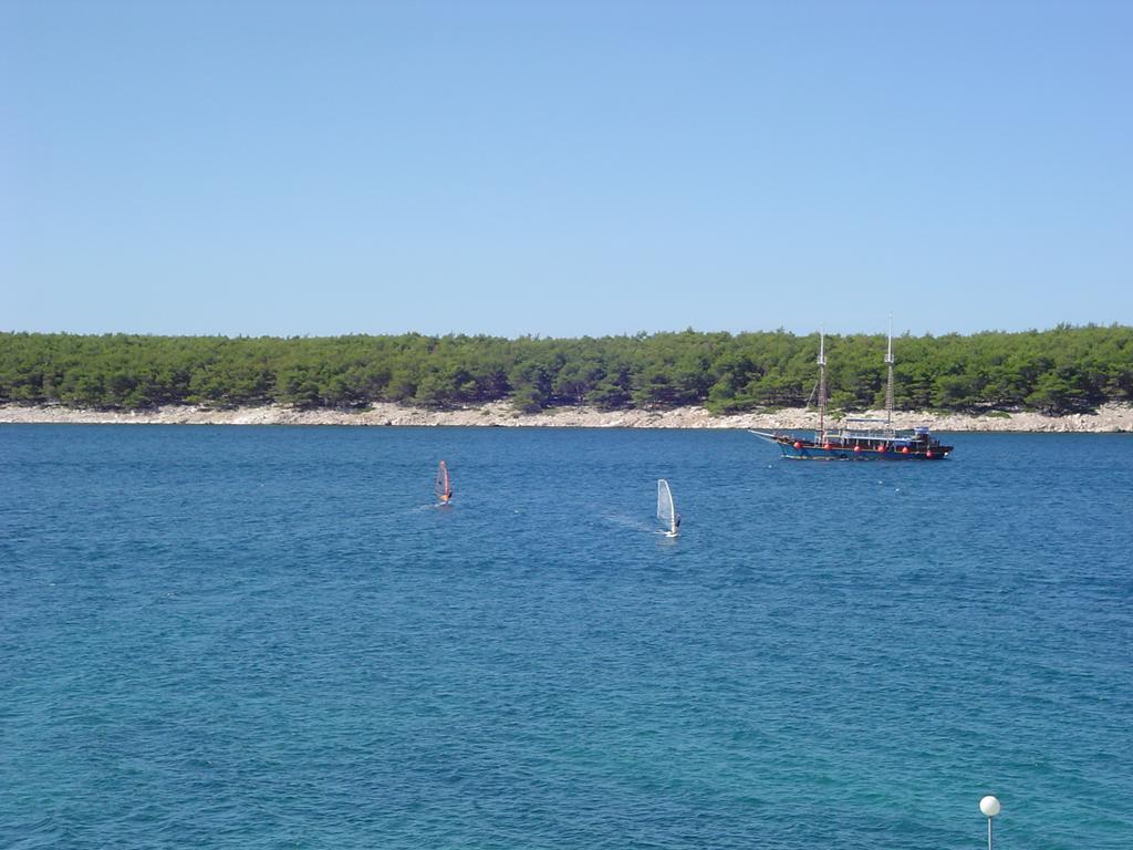 Apartments Anita 1 Barbat na Rabu Εξωτερικό φωτογραφία