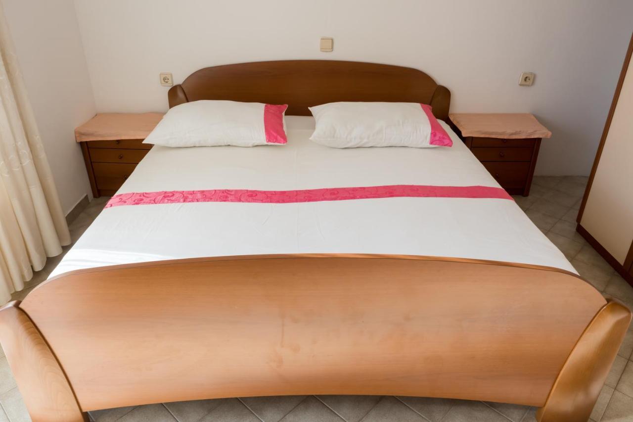Apartments Anita 1 Barbat na Rabu Εξωτερικό φωτογραφία