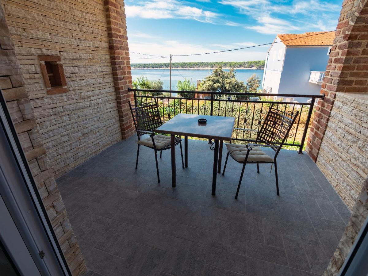 Apartments Anita 1 Barbat na Rabu Εξωτερικό φωτογραφία