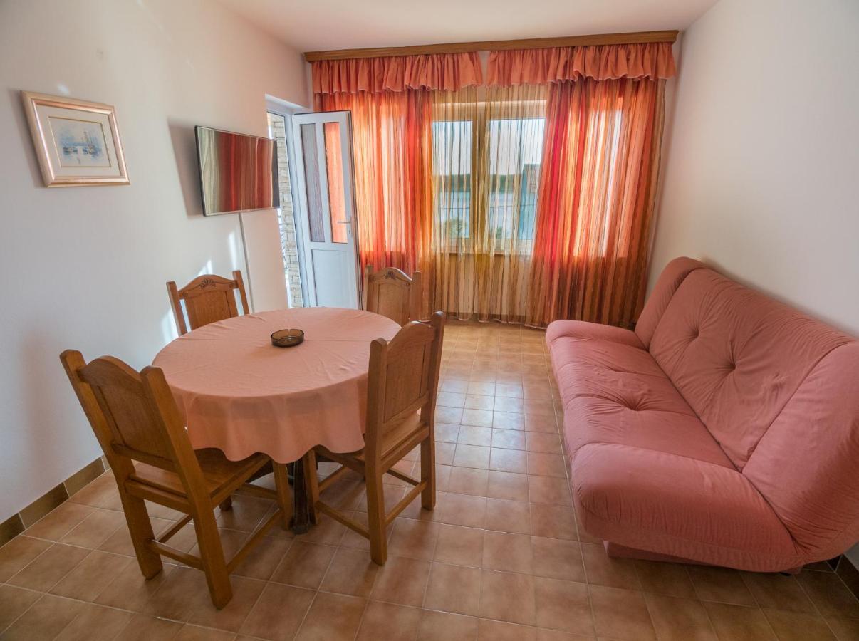 Apartments Anita 1 Barbat na Rabu Εξωτερικό φωτογραφία