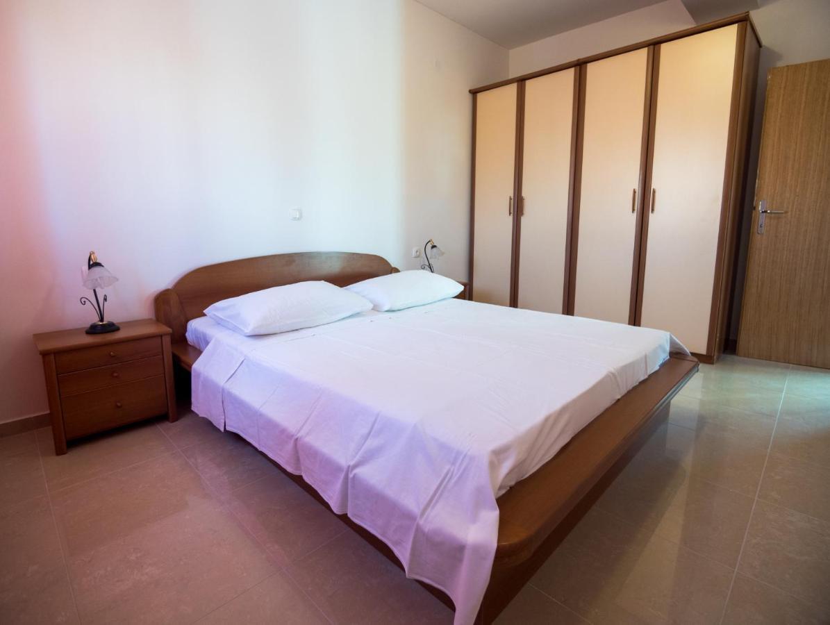Apartments Anita 1 Barbat na Rabu Εξωτερικό φωτογραφία