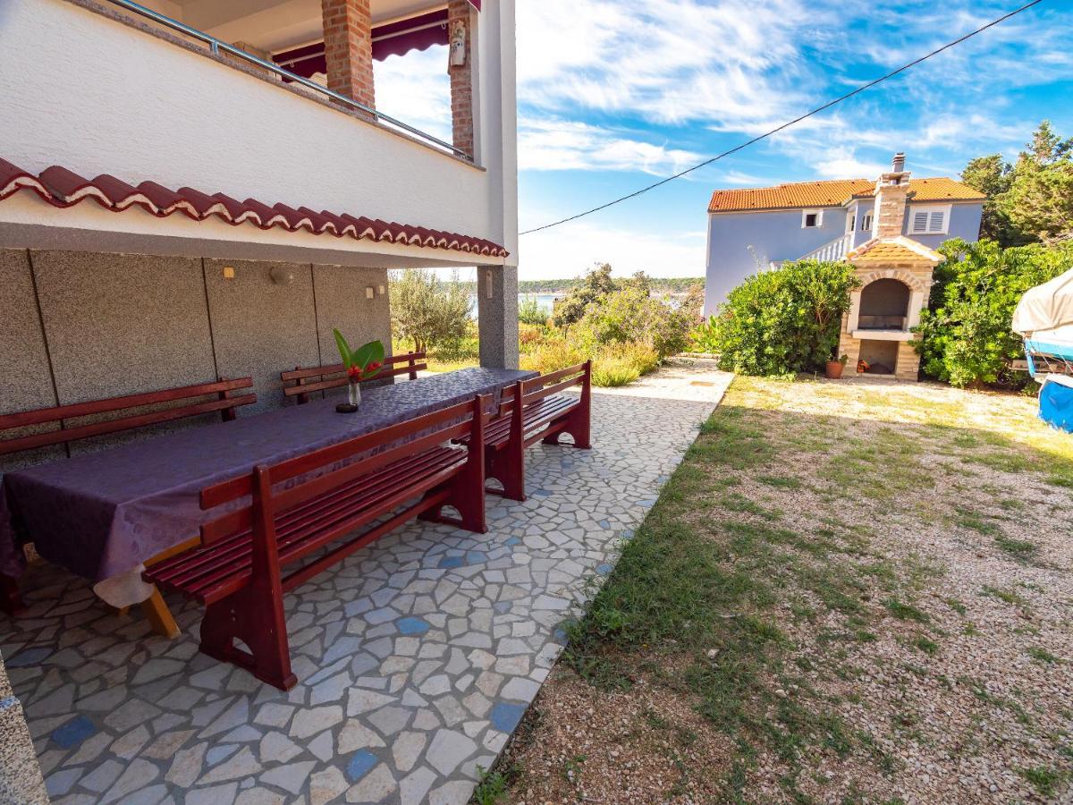 Apartments Anita 1 Barbat na Rabu Εξωτερικό φωτογραφία